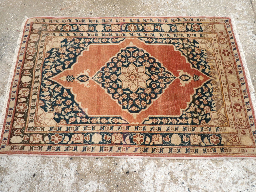 Antique Persian Tabriz Throw Rug, No.22097 - Galerie Shabab