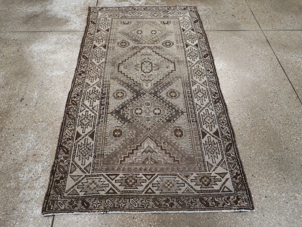 Vintage Persian Kurdish Rug, No.22098 - Galerie Shabab