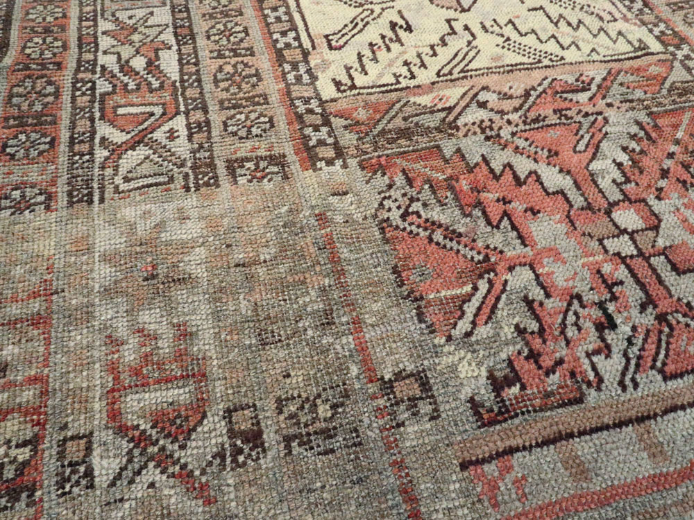 Antique Persian Kurd Bidjar Rug, No.22100 - Galerie Shabab