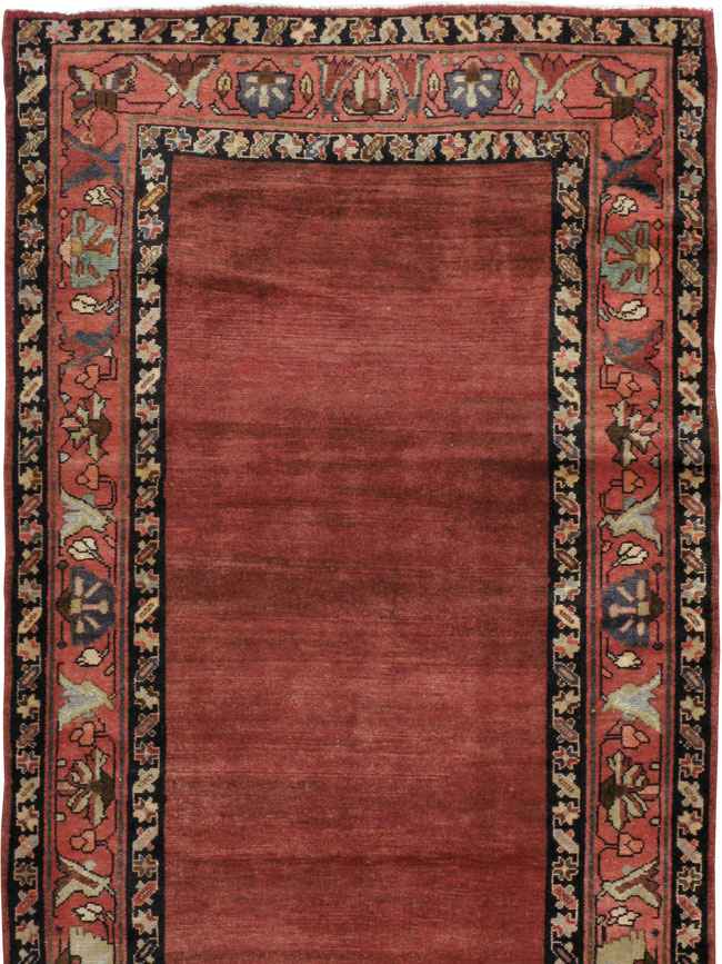 Vintage Persian Mahal Runner, No.22104 - Galerie Shabab