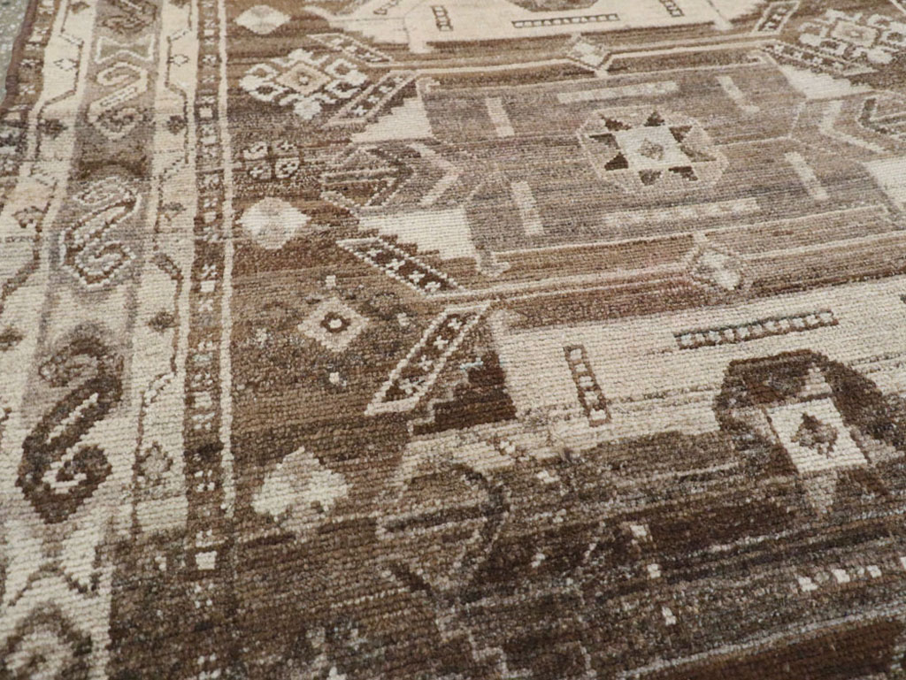 Vintage Persian Malayer Runner, No.22109 - Galerie Shabab