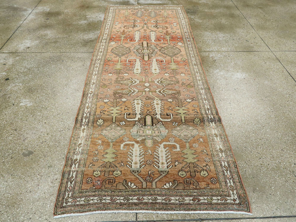 Antique Persian Kurdish Rug, No.22112 - Galerie Shabab