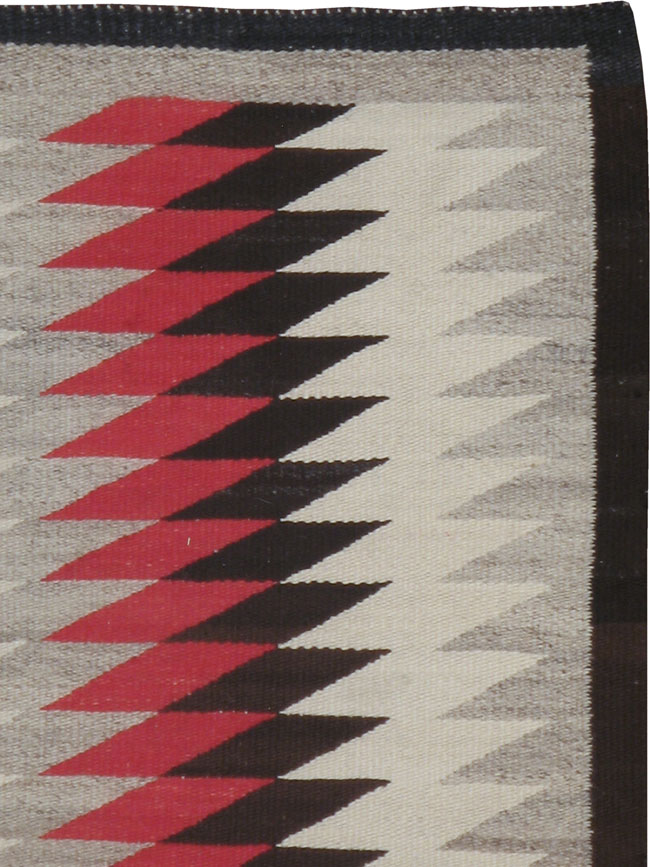 Antique Navajo Rug, No.22124 - Galerie Shabab