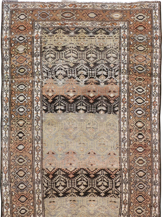 Vintage Persian Kurdish Rug, No.22126 - Galerie Shabab