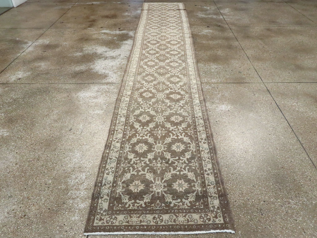 Vintage Persian Malayer Runner, No.22127 - Galerie Shabab