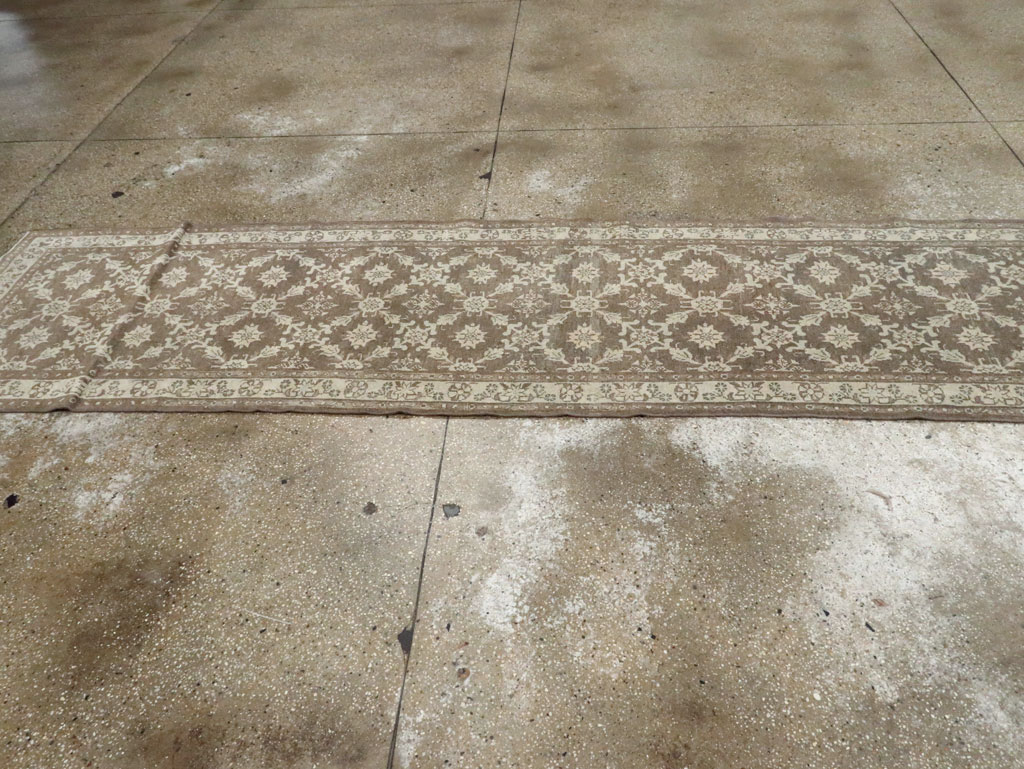 Vintage Persian Malayer Runner, No.22127 - Galerie Shabab