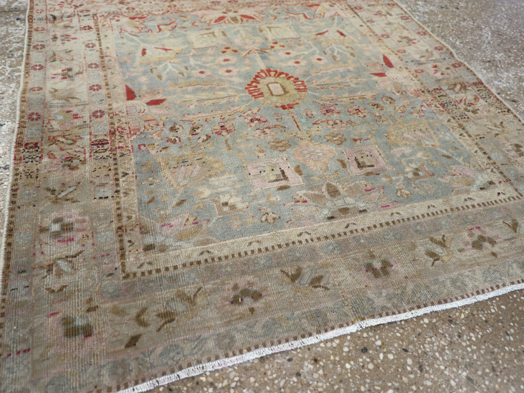 Antique Persian Mashad Rug, No.22129 - Galerie Shabab