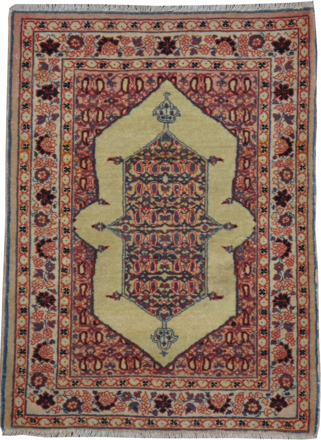 Antique Persian Tabriz Hagi Jilili Rug, No.22130 - Galerie Shabab