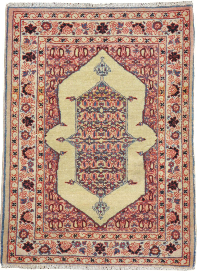 Antique Persian Tabriz Hagi Jilili Rug, No.22130 - Galerie Shabab