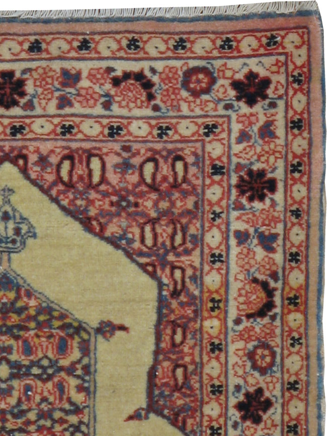Antique Persian Tabriz Hagi Jilili Rug, No.22130 - Galerie Shabab