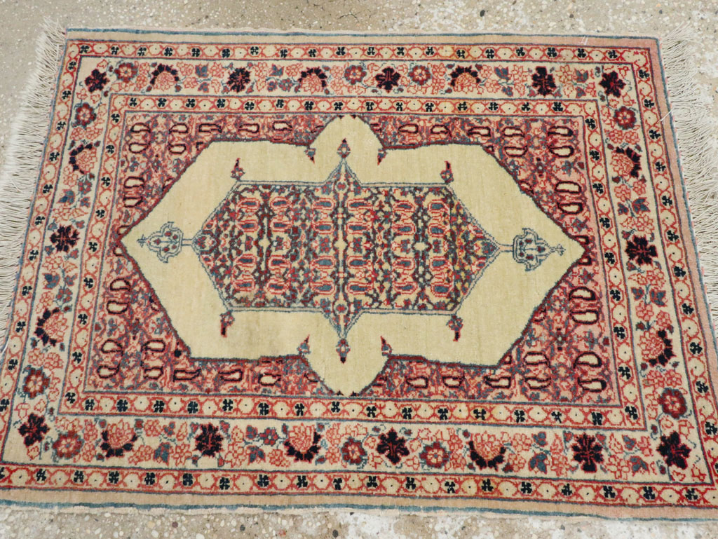Antique Persian Tabriz Hagi Jilili Rug, No.22130 - Galerie Shabab