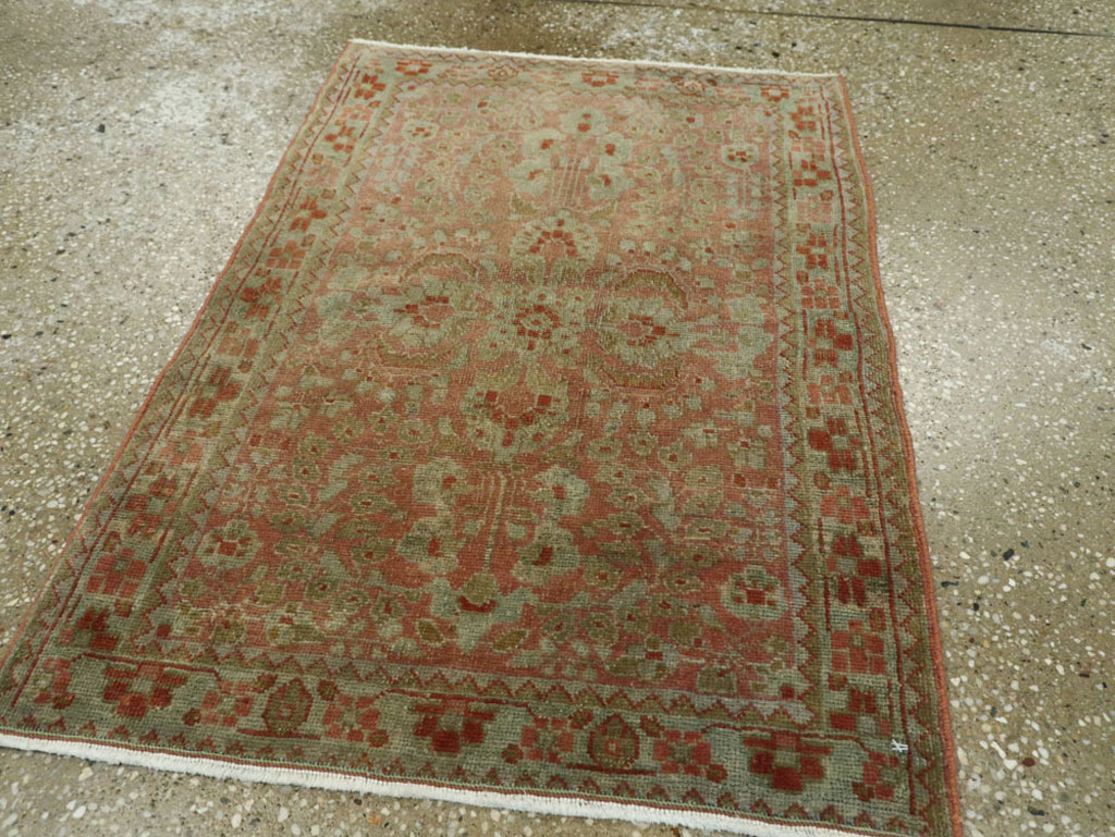 Antique Persian Sarouk Rug, No.22134 - Galerie Shabab