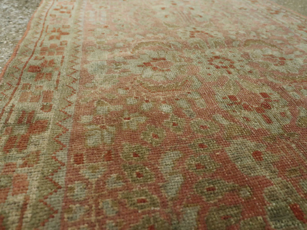 Antique Persian Sarouk Rug, No.22134 - Galerie Shabab