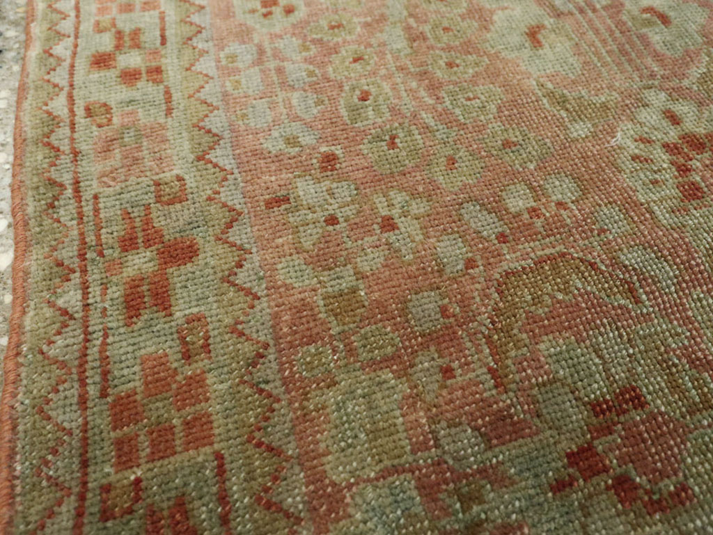 Antique Persian Sarouk Rug, No.22134 - Galerie Shabab