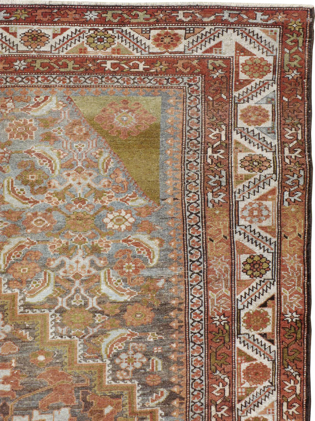 Antique Persian Bakhtiari Carpet, No.22138 - Galerie Shabab