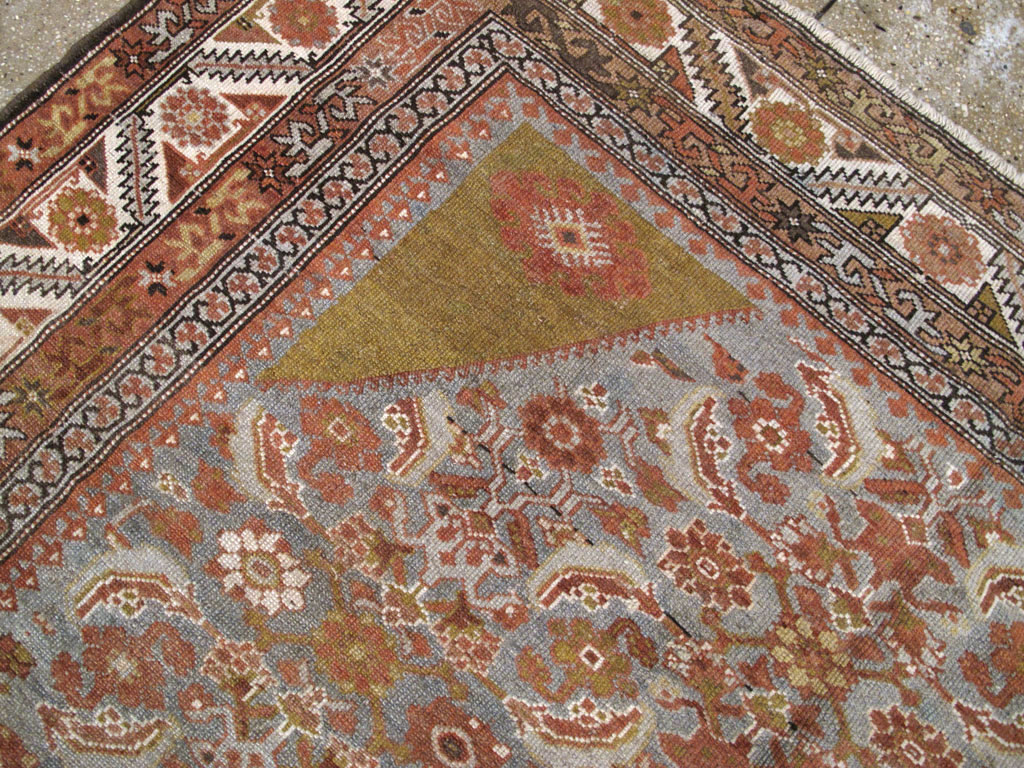 Antique Persian Bakhtiari Carpet, No.22138 - Galerie Shabab