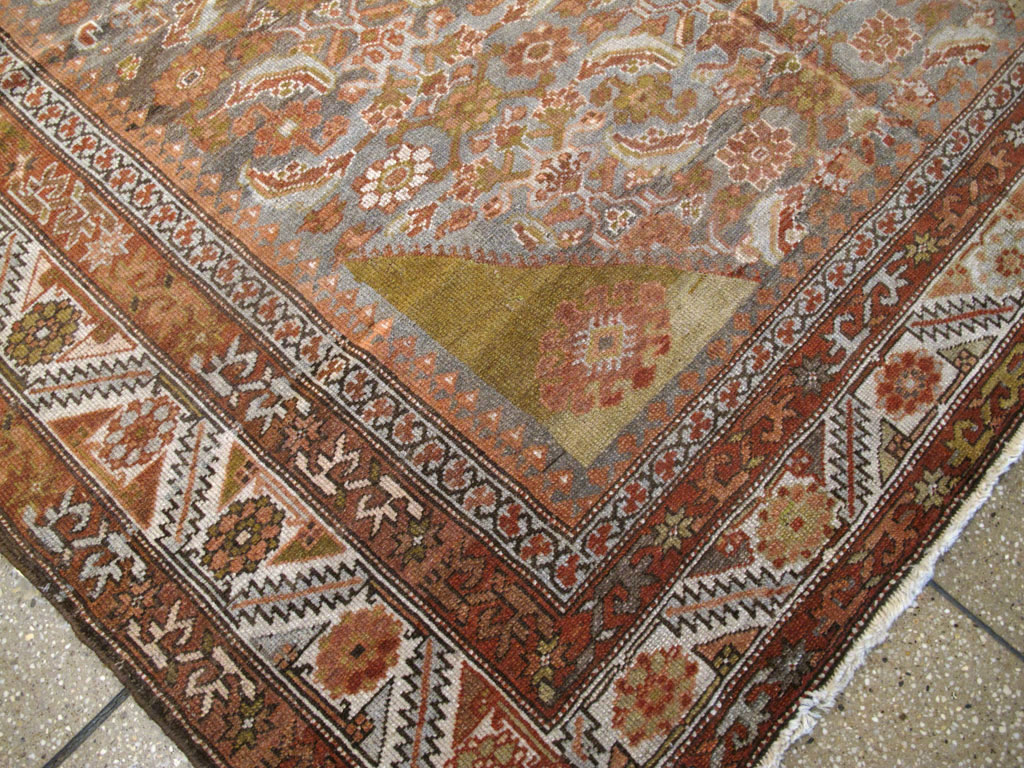 Antique Persian Bakhtiari Carpet, No.22138 - Galerie Shabab