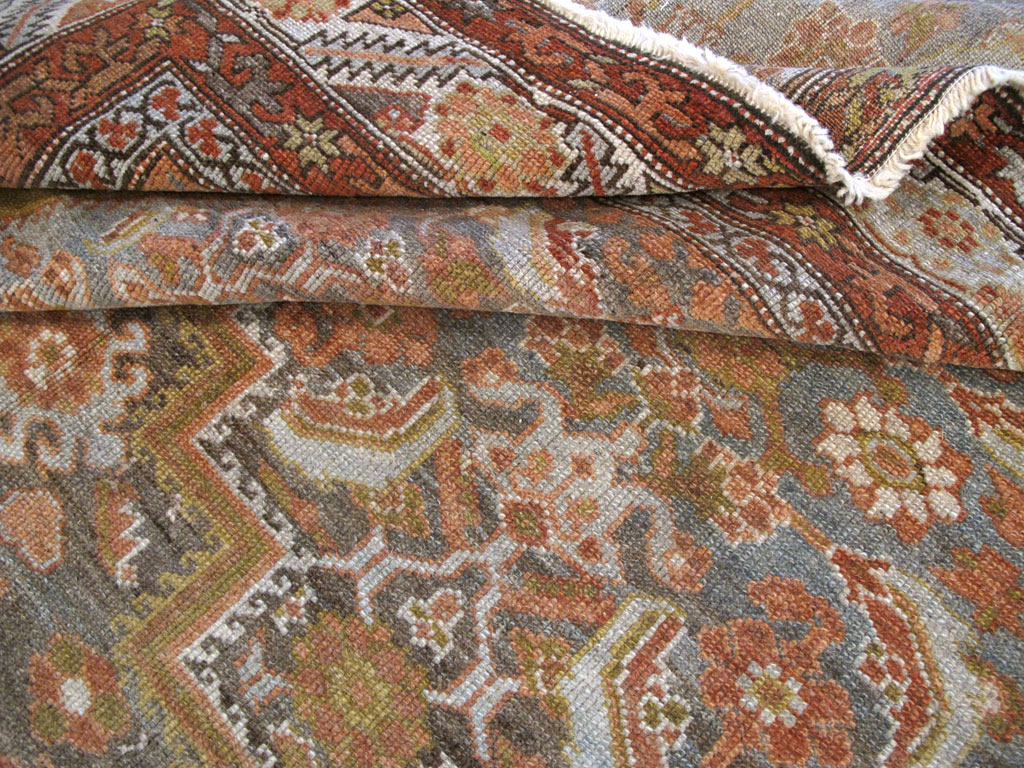 Antique Persian Bakhtiari Carpet, No.22138 - Galerie Shabab