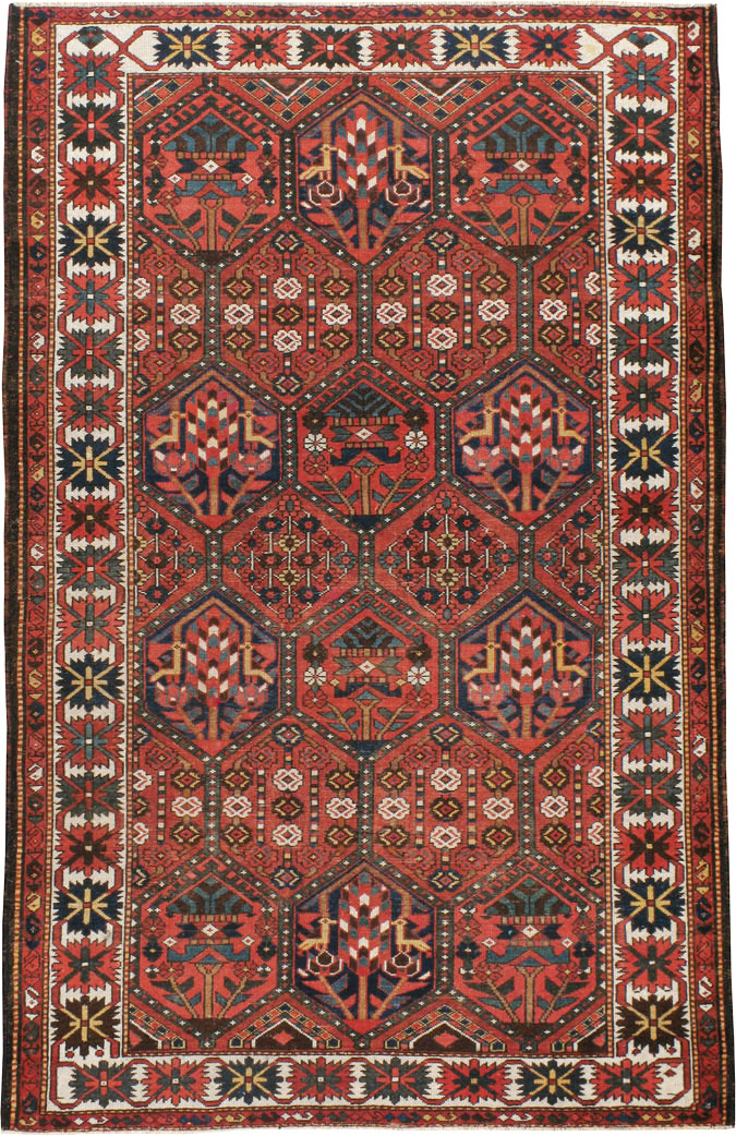 Vintage Persian Bakhtiari Rug, No.22139 - Galerie Shabab