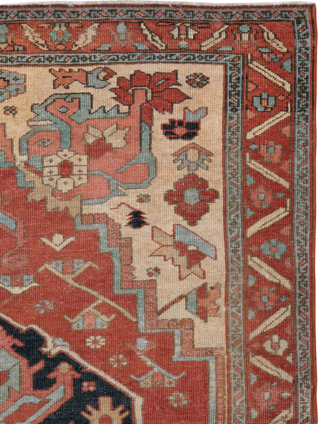 Antique Persian Heriz Rug, No.22140 - Galerie Shabab