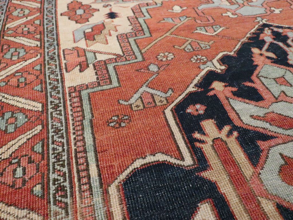 Antique Persian Heriz Rug, No.22140 - Galerie Shabab