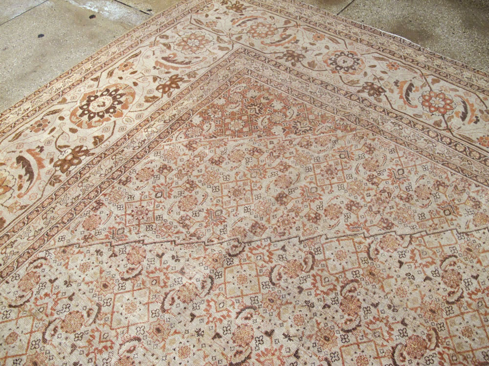 Antique Persian Tabriz Carpet, No.22148 - Galerie Shabab