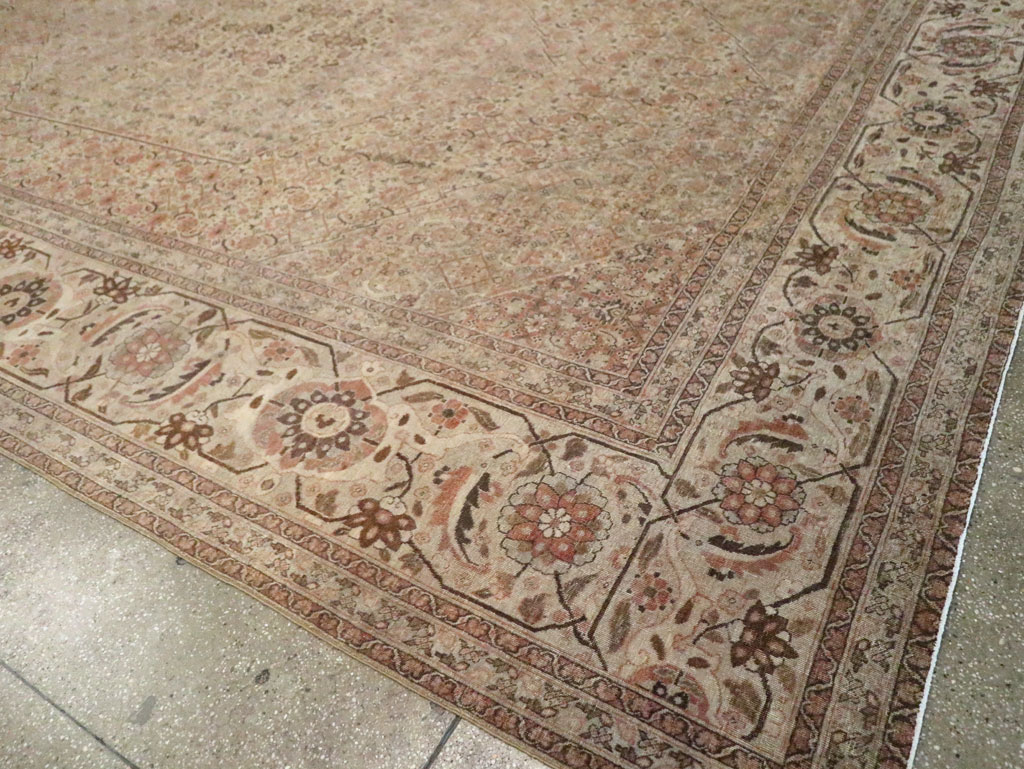 Antique Persian Tabriz Carpet, No.22148 - Galerie Shabab