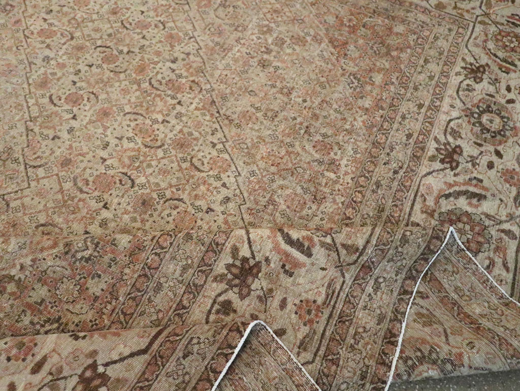 Antique Persian Tabriz Carpet, No.22148 - Galerie Shabab