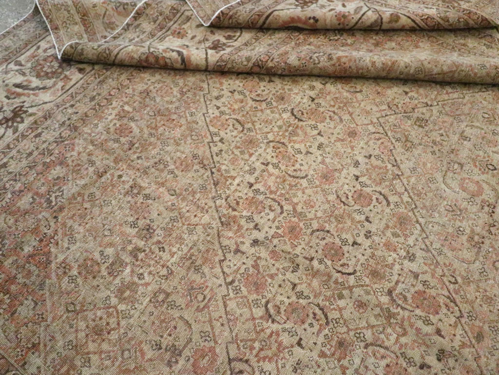 Antique Persian Tabriz Carpet, No.22148 - Galerie Shabab