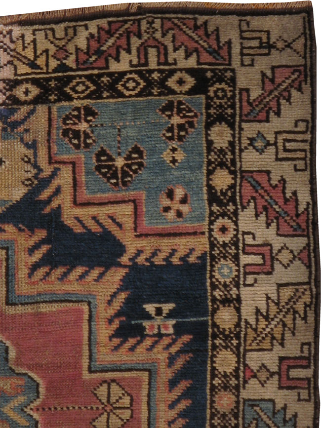 Antique Caucasian Rug, No.22153 - Galerie Shabab
