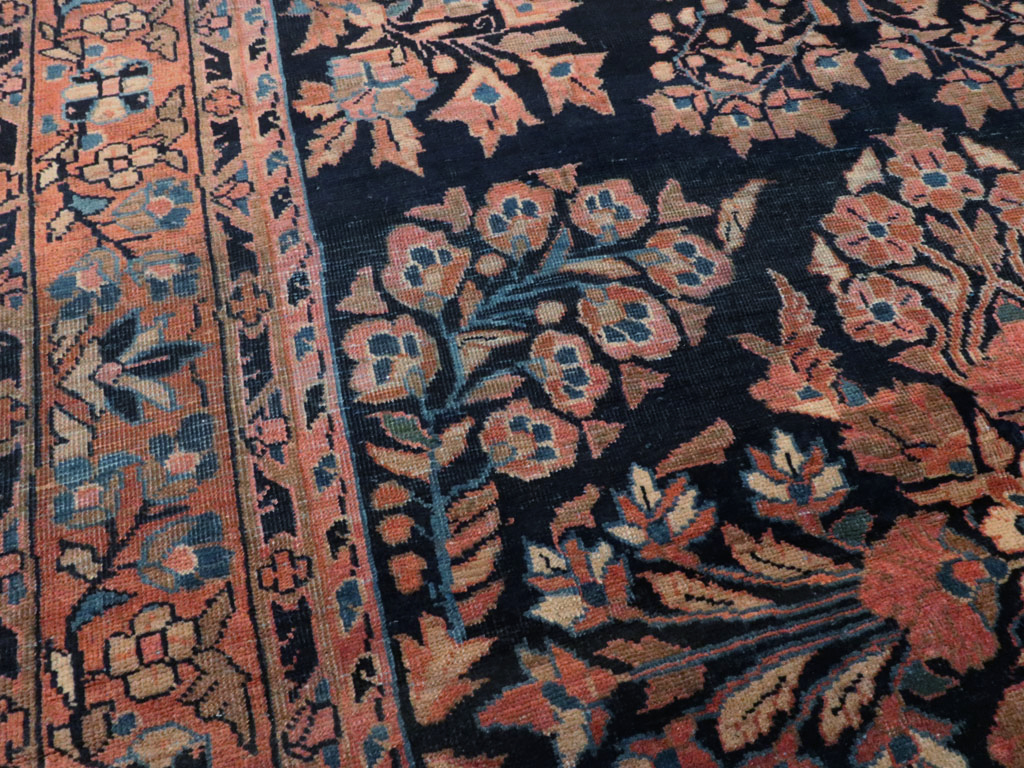Vintage Persian Sarouk Rug, No.22161 - Galerie Shabab