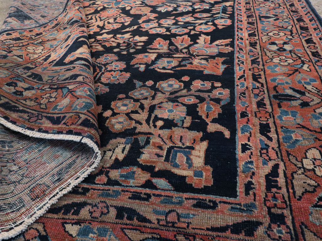 Vintage Persian Sarouk Rug, No.22161 - Galerie Shabab