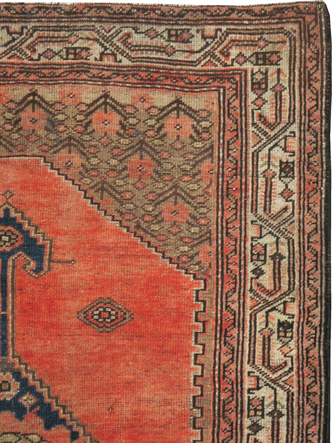 Antique Persian Kurdish Rug, No.22162 - Galerie Shabab