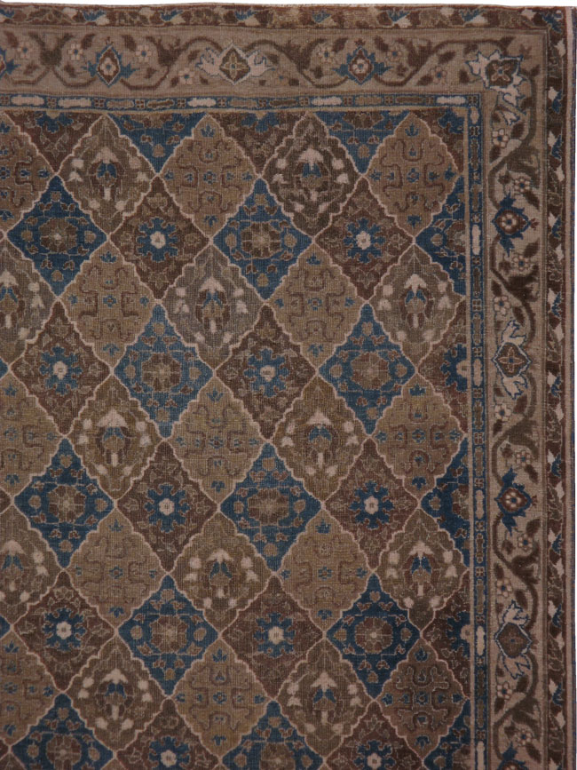 Vintage Indian Lahore Carpet, No.22166 - Galerie Shabab