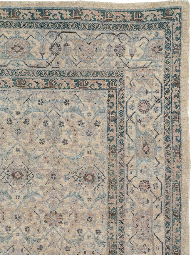 Antique Persian Bibikabad Carpet, No.22168 - Galerie Shabab