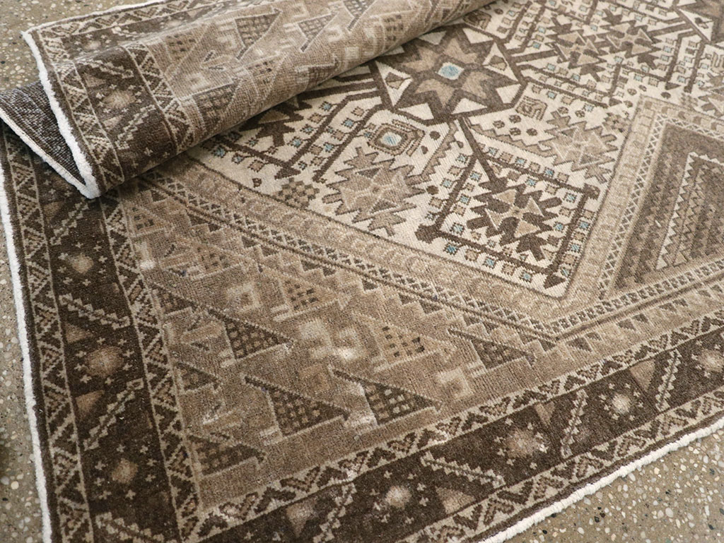 Vintage Persian Afshar Rug, No.22184 - Galerie Shabab