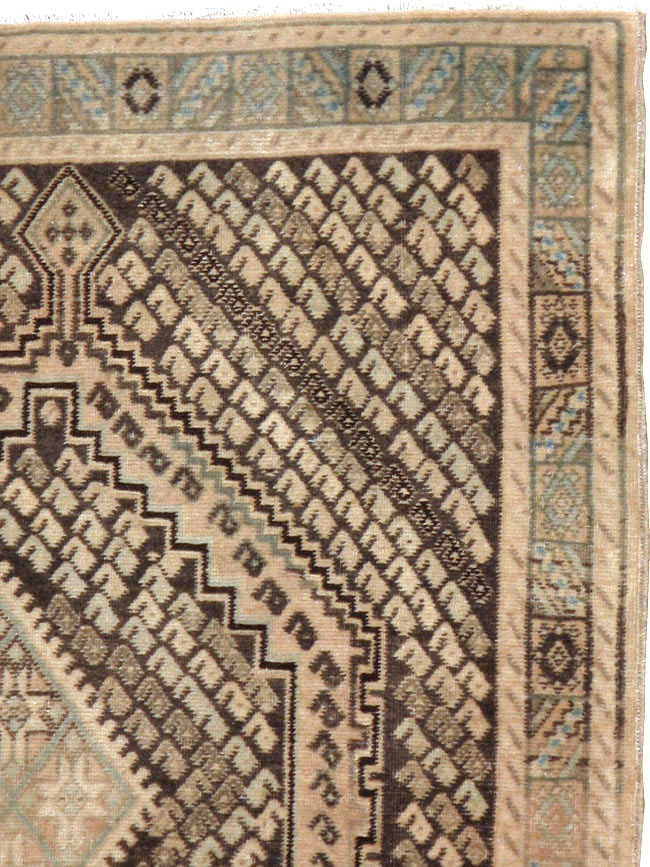 Vintage Persian Afshar Rug, No.22189 - Galerie Shabab