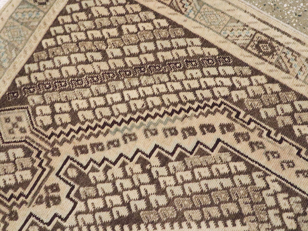 Vintage Persian Afshar Rug, No.22189 - Galerie Shabab