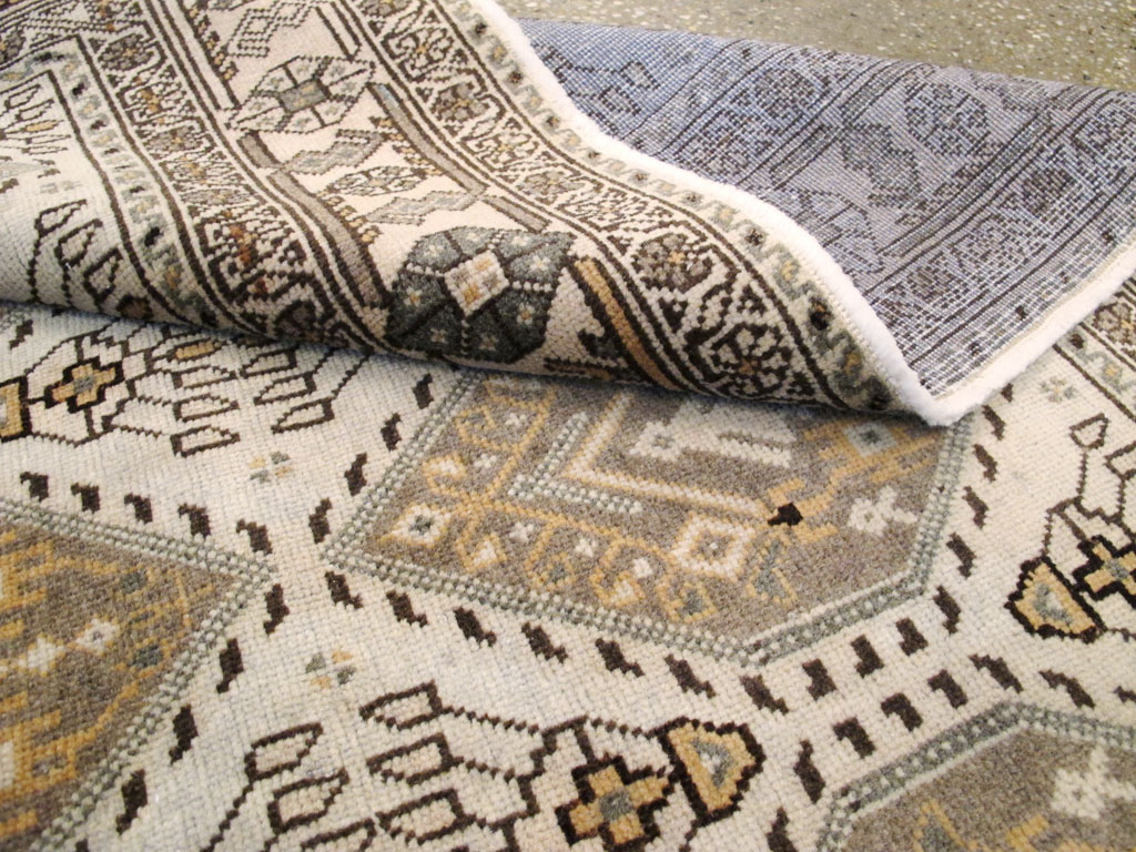 Vintage Persian Afshar Rug, No.22190 - Galerie Shabab