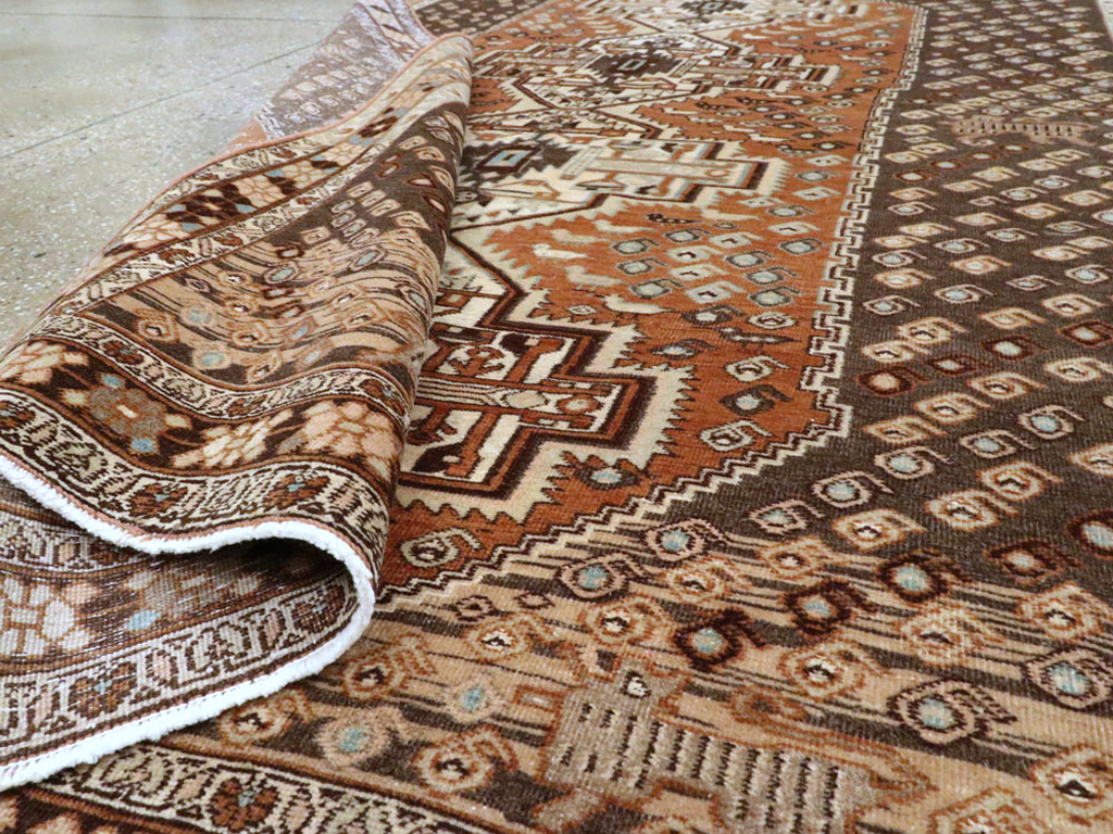 Vintage Persian Afshar Rug, No.22191 - Galerie Shabab