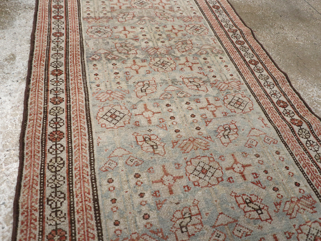 Vintage Persian Malayer Runner, No.22197 - Galerie Shabab