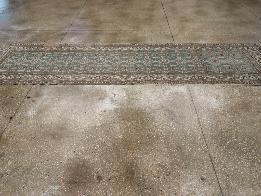 Vintage Persian Malayer Runner, No.22200 - Galerie Shabab