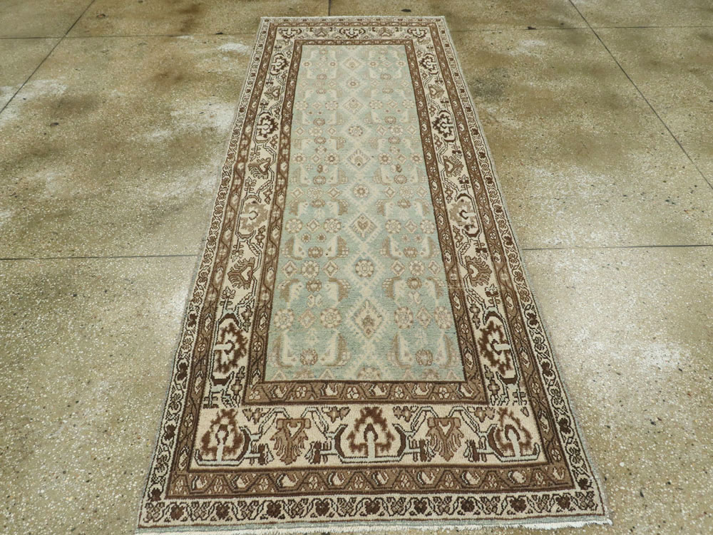 Vintage Persian Malayer Runner, No.22201 - Galerie Shabab