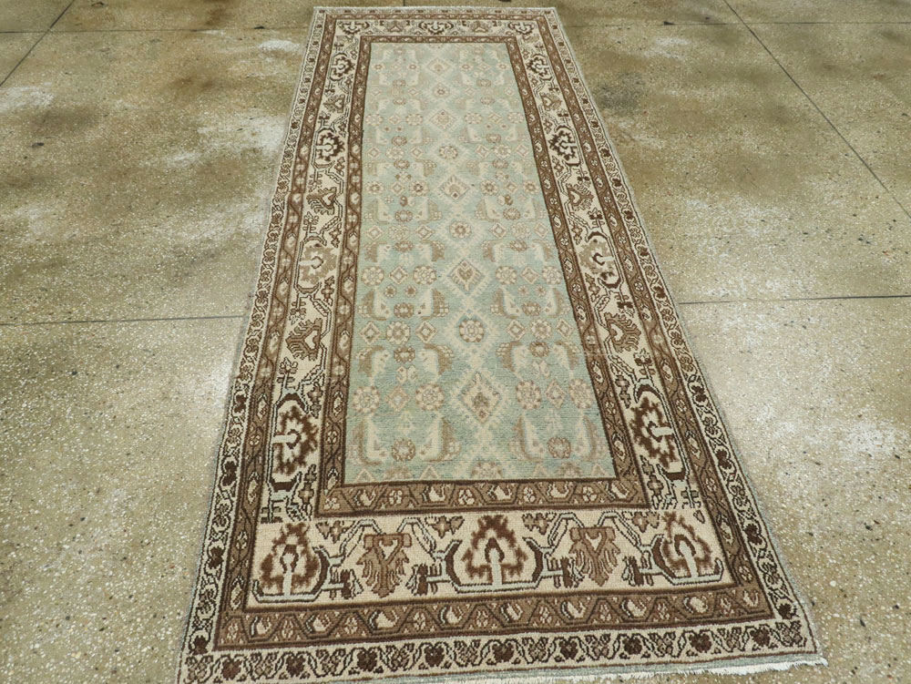 Vintage Persian Malayer Runner, No.22201 - Galerie Shabab