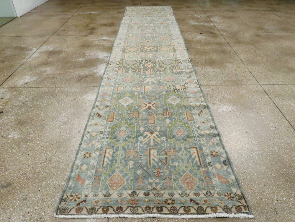 Vintage Persian Malayer Runner, No.22214 - Galerie Shabab