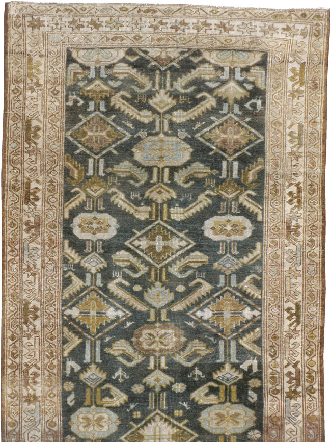 Vintage Persian Malayer Runner, No.22242 - Galerie Shabab