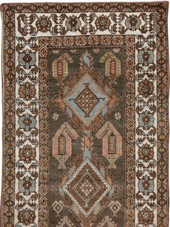 Antique Persian Kurdish Runner, No.22243 - Galerie Shabab