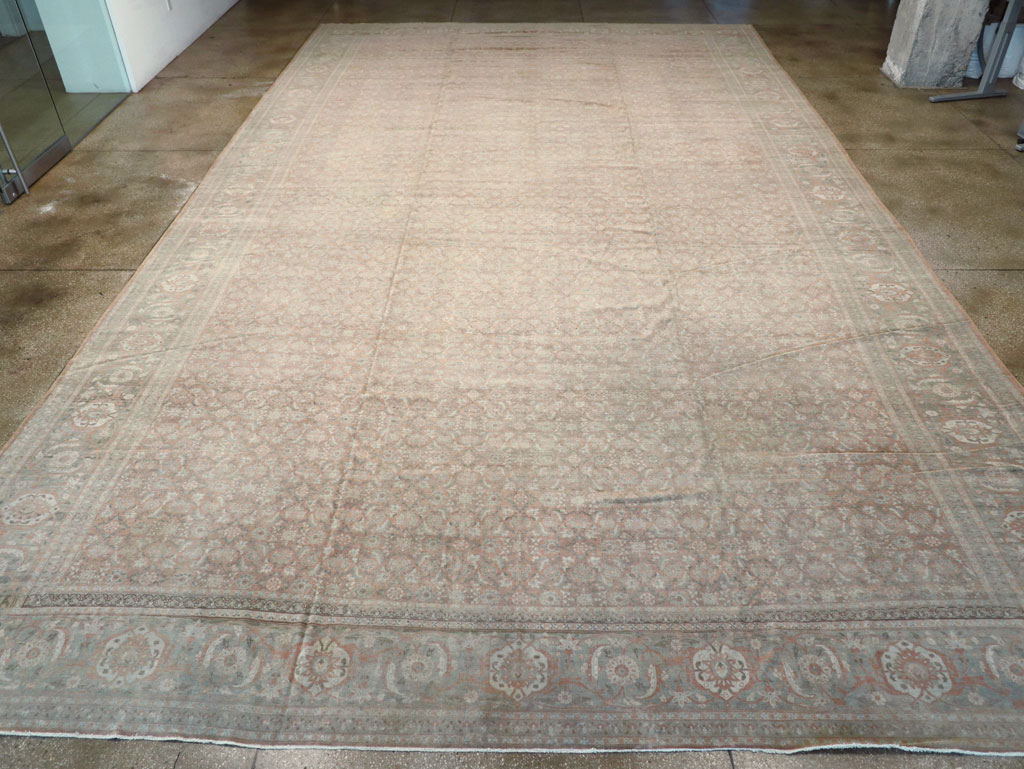 Antique Persian Tabriz Carpet, No.22253 - Galerie Shabab