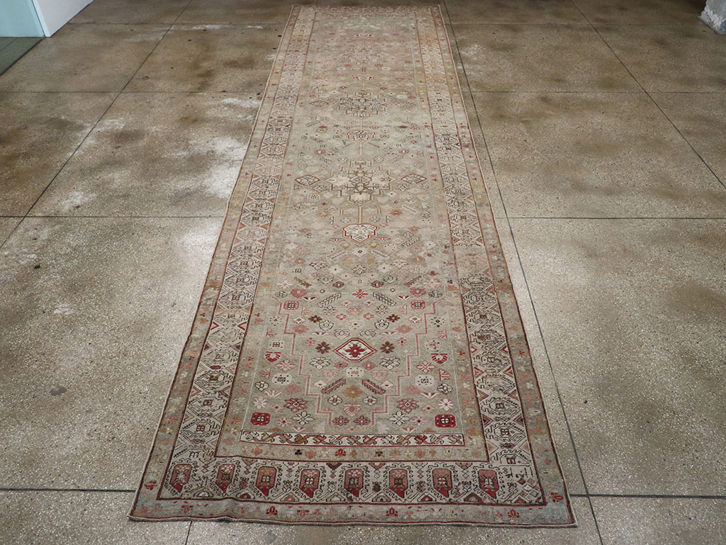 Antique Caucasian Karabagh Carpet, No.22266 - Galerie Shabab