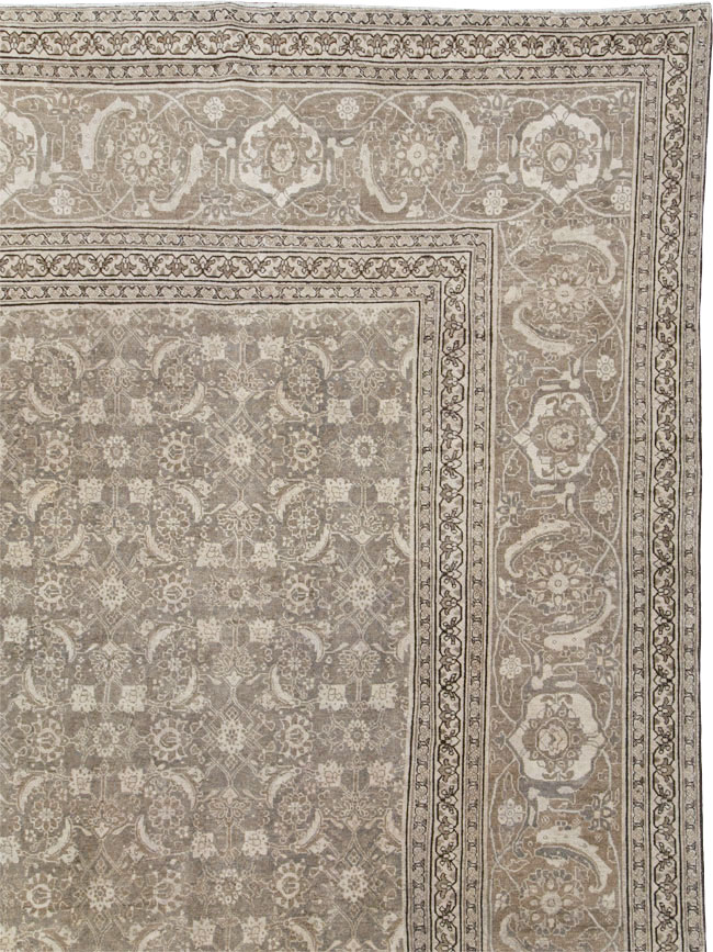 Antique Persian Tabriz Carpet, No.22274 - Galerie Shabab